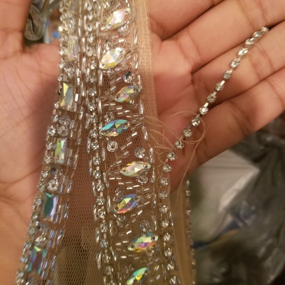 Dress - Picture 8 of 8